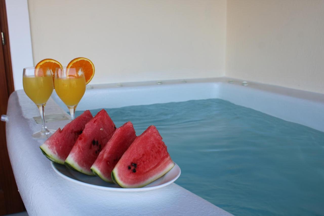 Sun Stories Suites Vóthon 外观 照片