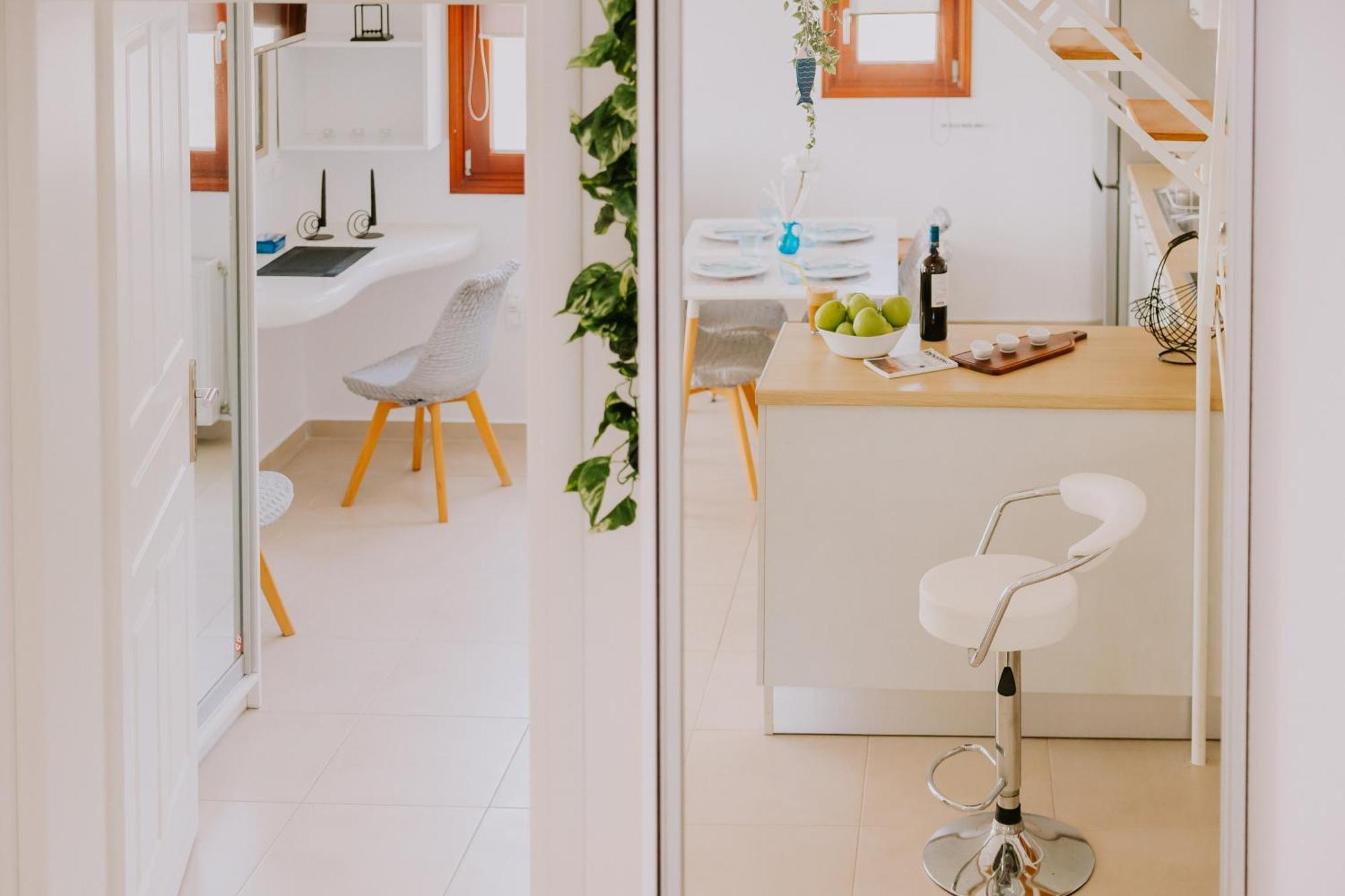 Sun Stories Suites Vóthon 外观 照片