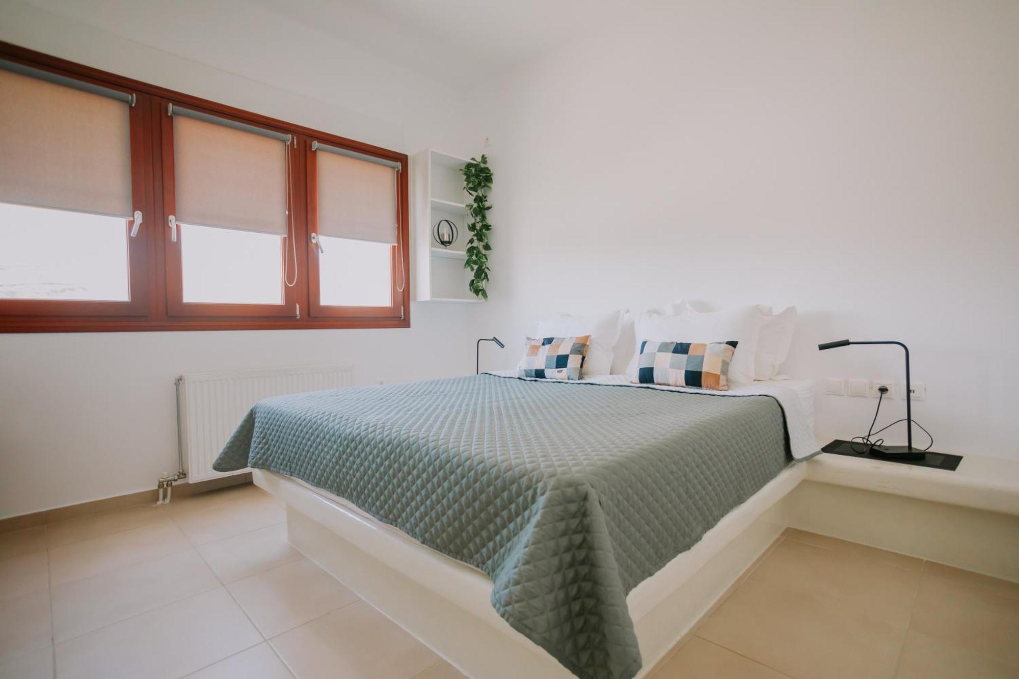 Sun Stories Suites Vóthon 外观 照片