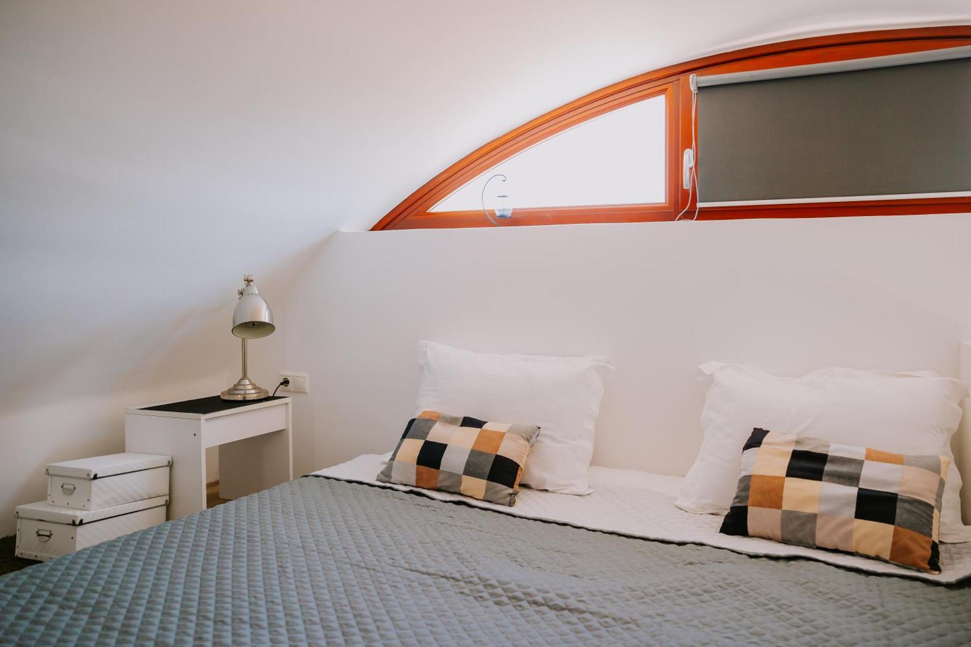 Sun Stories Suites Vóthon 外观 照片